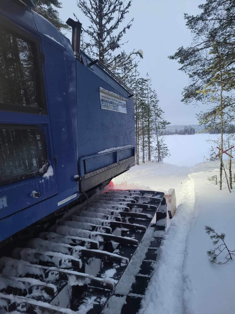 Premiärtur med pistmaskinen 11/12