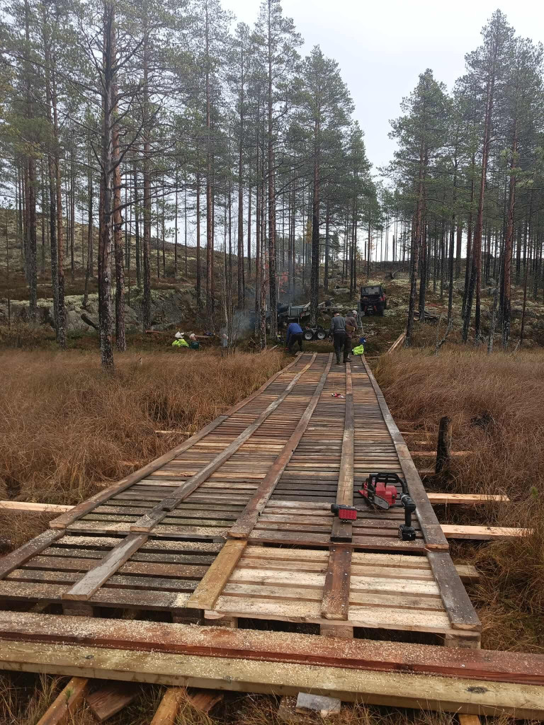 Brobygge mellan Skidstadion-Vallsjön