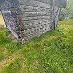 Underhåll av stugan i Storåsen